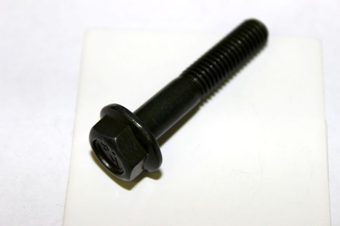 Болт M8x42