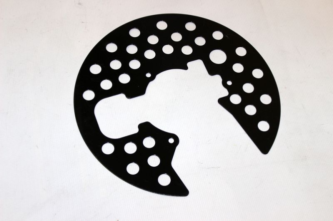 Защита переднего тормозного диска