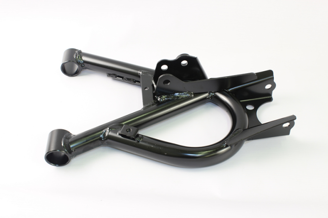 Рычаг задний нижний правый