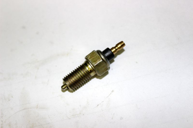 Датчик включения заднего хода