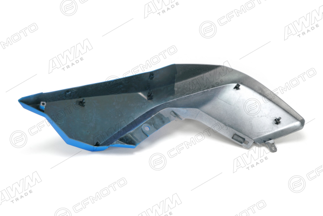 Облицовка топливного бака правая