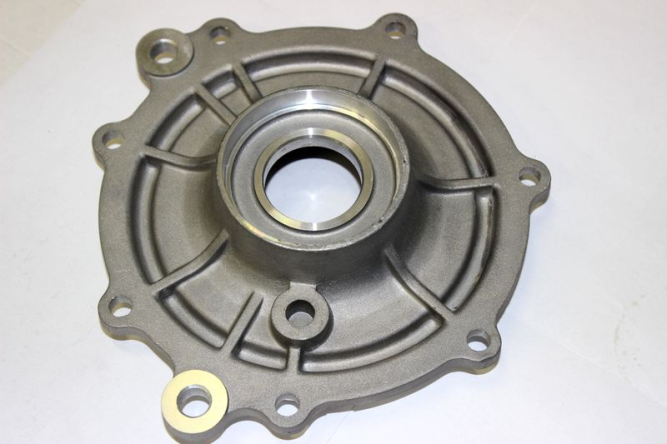 Картер переднего редуктора правая половина