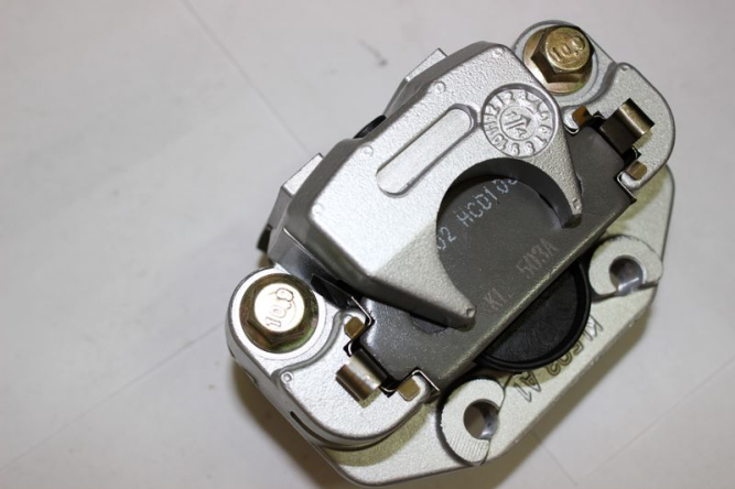 Суппорт тормозной задний левый