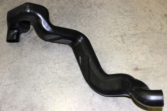 Патрубок охлаждения