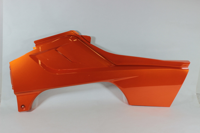 Панель боковая левая (оранжевый / LAVA ORANGE)