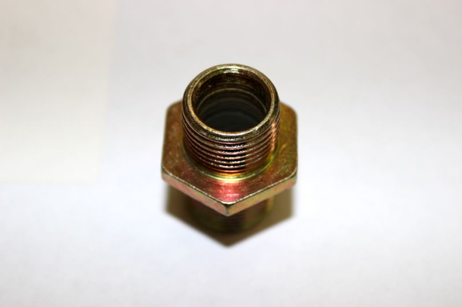 Болт крепления масляного фильтра