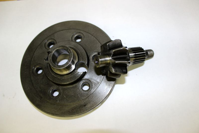 Коническая шестерня переднего моста компл.