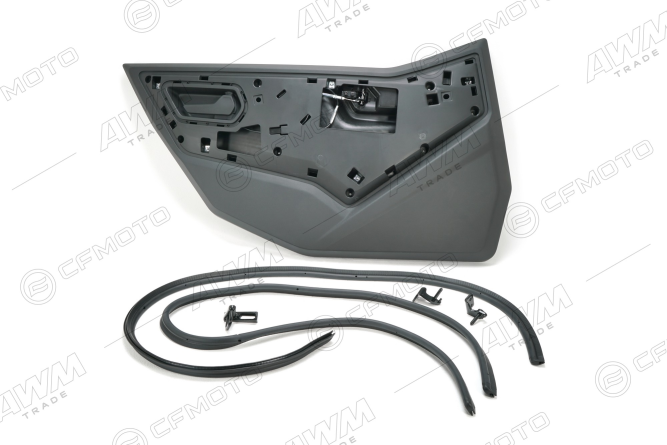 Дверь в сборе правая