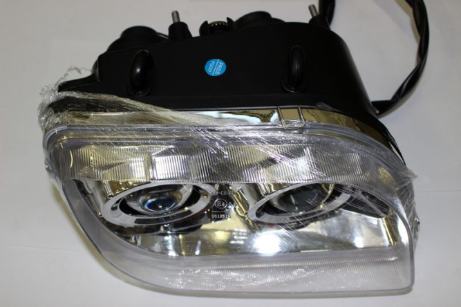 Фара правая, в сборе