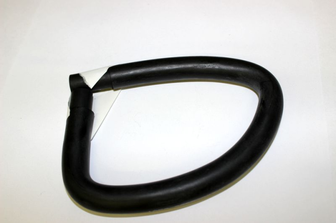 Трубка клапана холостого хода задняя