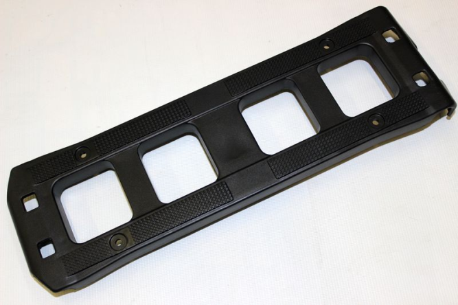 Вставка пластиковая передней платформы