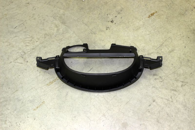 Облицовка щитка приборов