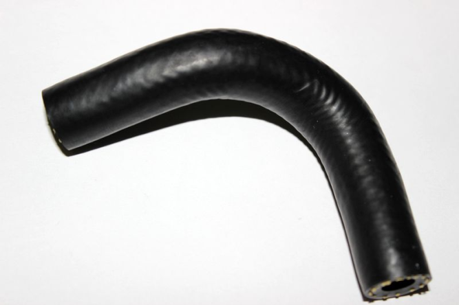 Патрубок выпускной масляного радиатора