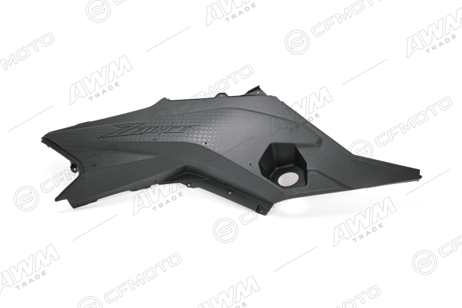 Облицовка кофра правая