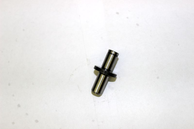 Ось промежуточной шестерни сепаратора (2)