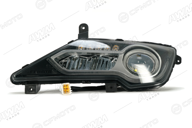 Фара левая ( прозрачная светодиодная полоса в верхней части фары )