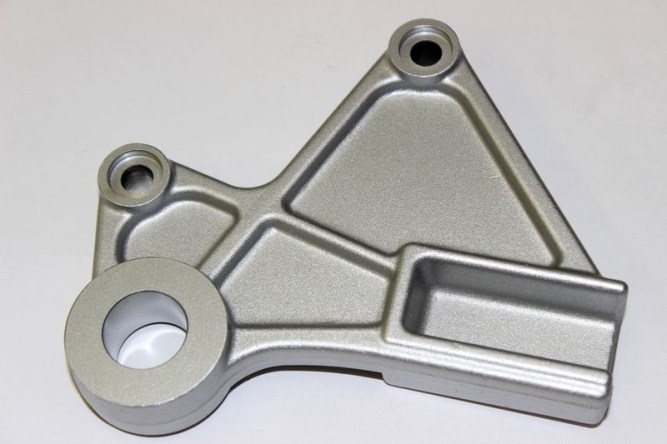 Кронштейн установочный заднего тормоза мех.