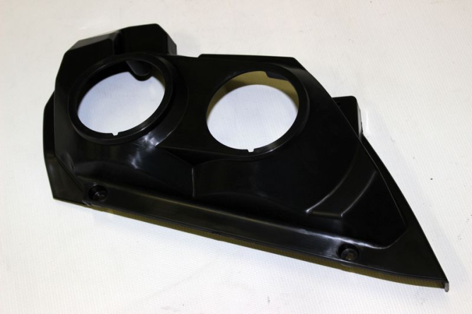 Кожух фонаря защитный, задний, правый X8