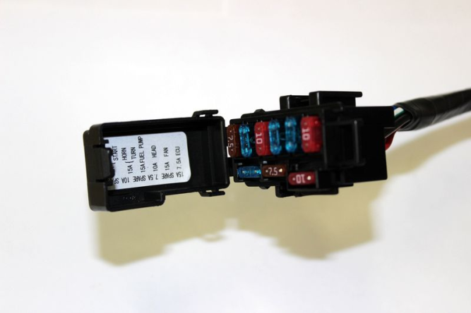 Корпус блока предохранителей