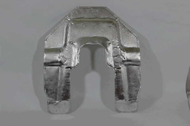 Теплоизолятор задней багажной площадки