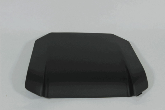 Крышка отсека воздушного фильтра