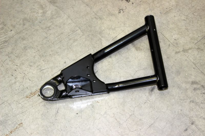 Рычаг передний верхний левый