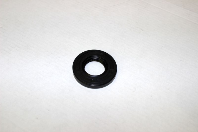 Сальник 20x40x6L