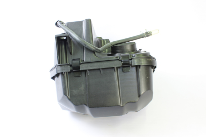 Воздушный фильтр в сборе