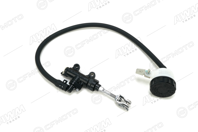 Тормозной цилиндр главный