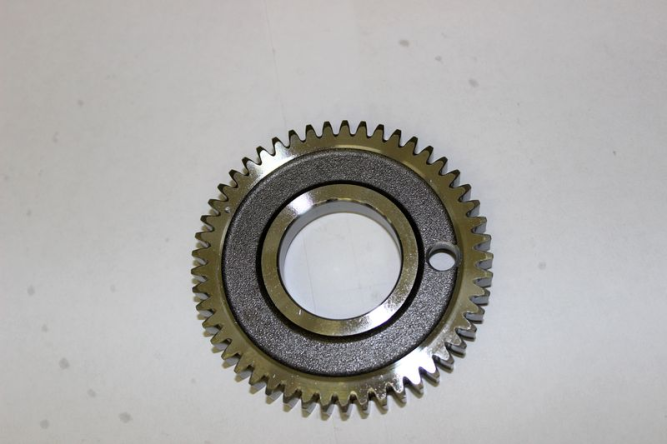 Шестерня стабилизатора коленвала