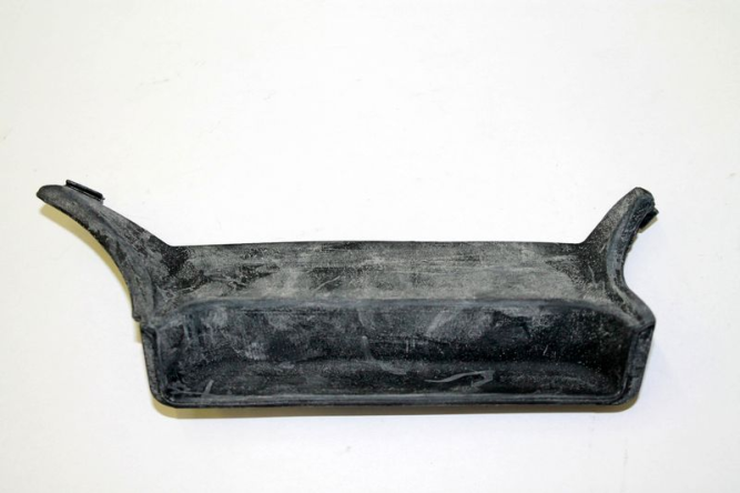 Вставка резиновая, левая