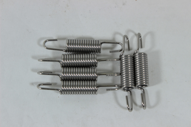 Пружина выпускной системы