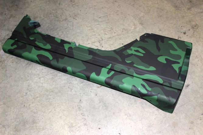 Облицовка пневмолифта, правая (зеленый камуфляж/CAMO GREEN)