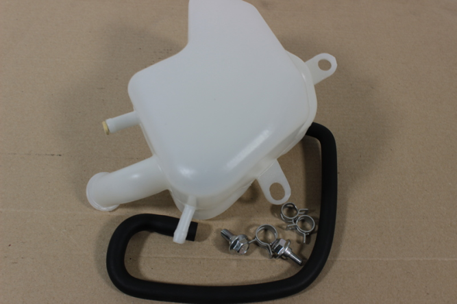 Бачок расширительный в сборе