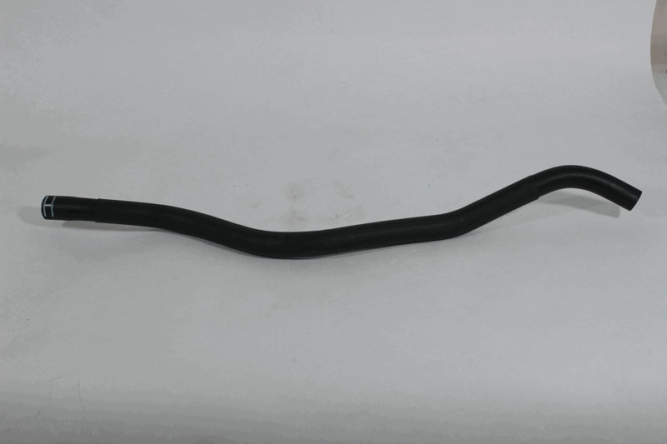 Патрубок впускной системы охлаждения двигателя