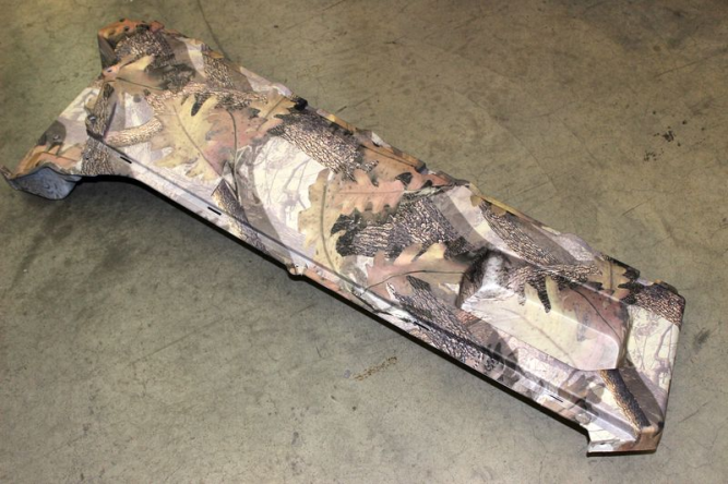 Облицовка борта кузова, правая (кленовый камуфляж)