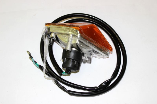 Указатель поворота, передний, правый