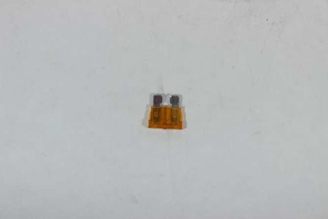 Предохранитель (5A)