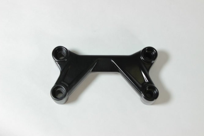 Крышка верхняя кронштейна руля (черный / MATTE BLACK) (2021)