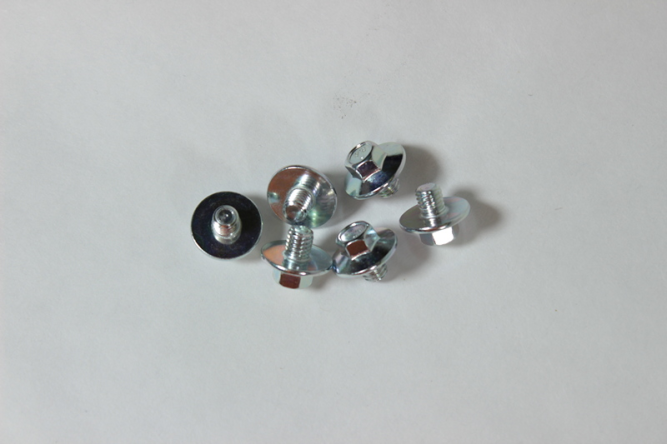 Болт фланцевый M6x6