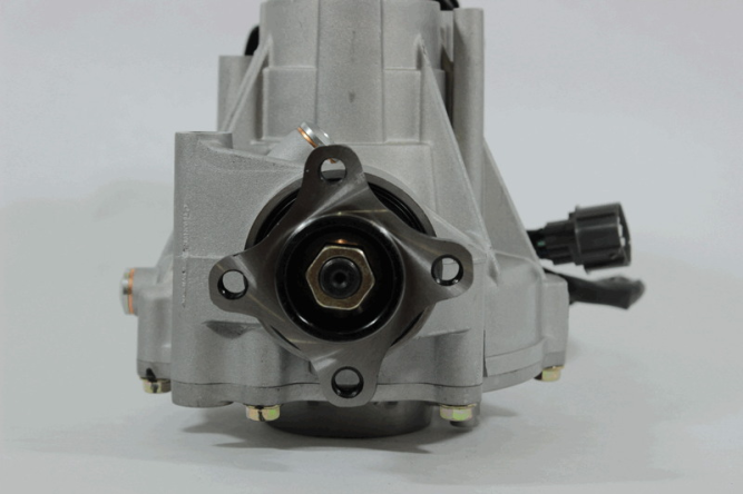 Редуктор передний в сборе