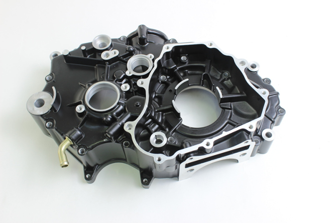 Левая половина картера