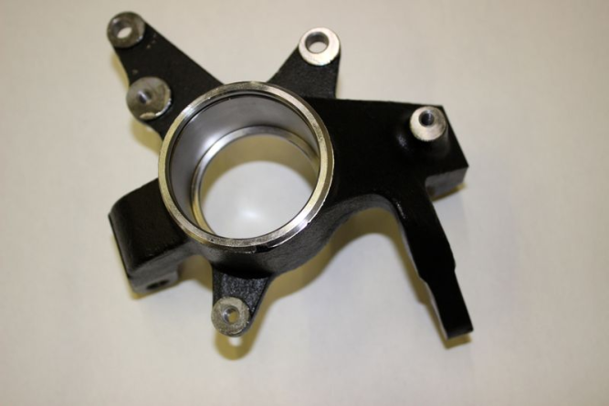 Кулак поворотный, левый