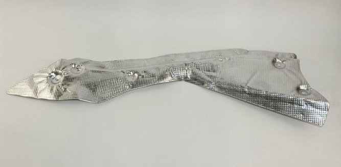 Теплоизолятор правой облицовки