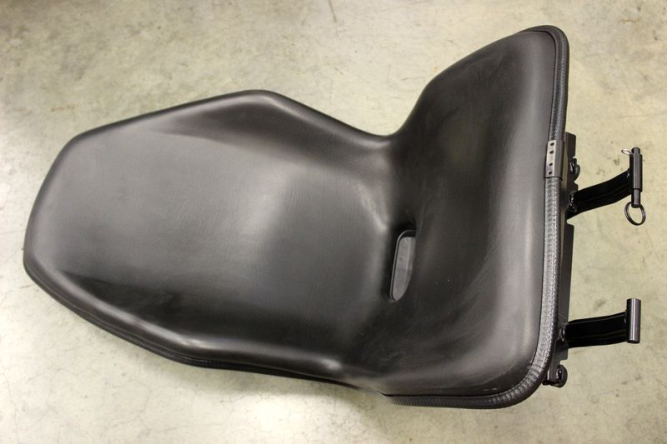 Сиденье правое