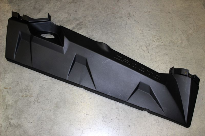 Порог правый