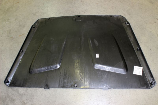 Капот пластиковый (кленовый камуфляж новый)