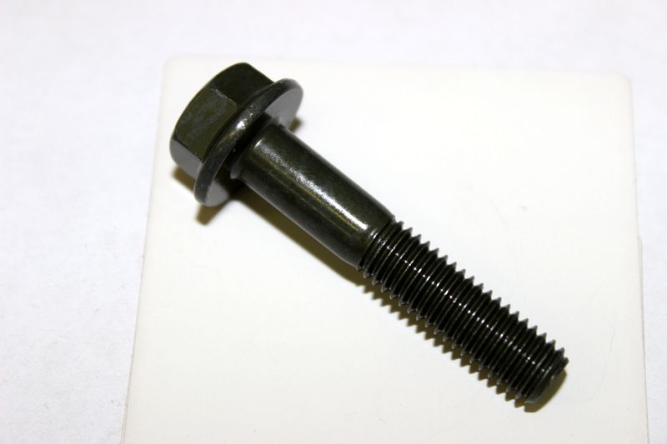 Болт M8x42