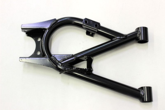 Рычаг задний, нижний, правый