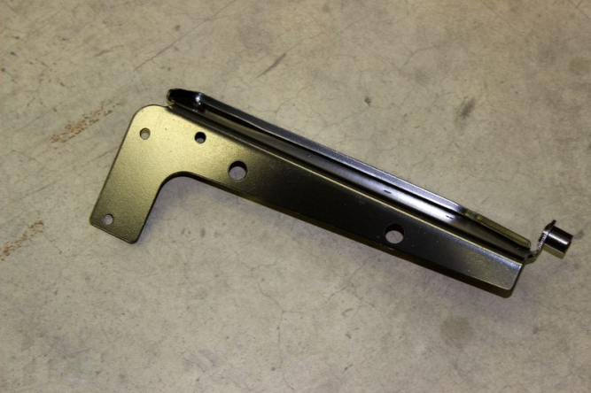 Кронштейн заднего борта, левый